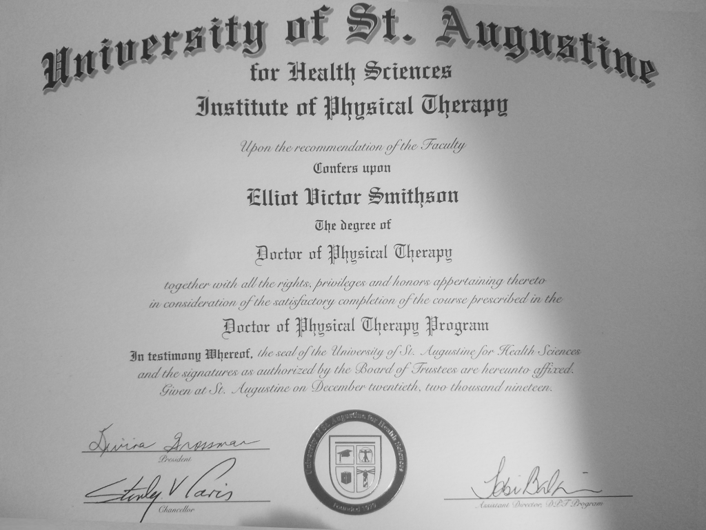 Dr. Elliot Smithson DPT diploma